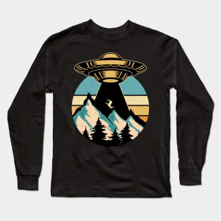 Retro alien ufo mountain hiking Long Sleeve T-Shirt